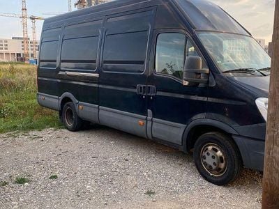Schwarz Gebraucht 2014 Iveco Daily | 10.800 €