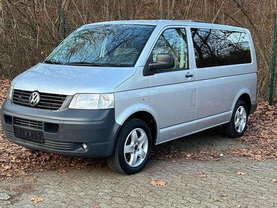 Gebraucht VW T5 131 PS (96 kW) 2008 Silber Van