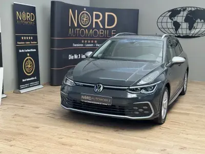Usata VW Golf Alltrack 200 CV (147 kW) 2022 Grigio Station wagon