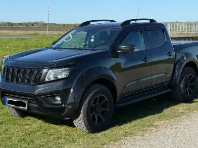 Gebraucht Nissan Navara N-Guard 190 PS (139 kW) 2018 Schwarz Pickup