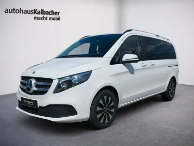 Gebraucht Mercedes V220 163 PS (119 kW) 2021 Weiß Van / Kleinbus