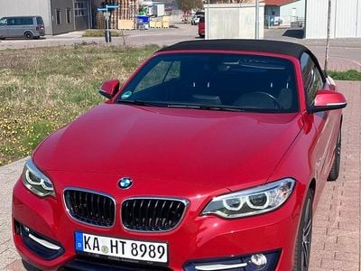 Second-hand BMW 220 Sport Line 190 CP (139 kW) 2015 Roșu Cabrio