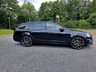Gebraucht Skoda Octavia RS 184 PS (135 kW) 2019 Schwarz Kombi