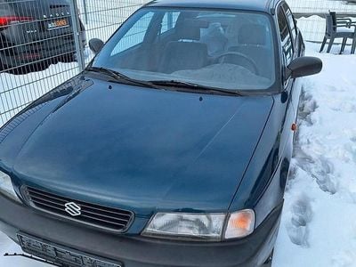 Gebraucht 1996 Suzuki Baleno Limousine | 300 €