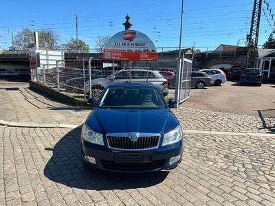 Usata Skoda Octavia Ambition 105 CV (77 kW) 2012 Blu Berlina