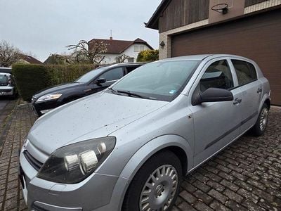 Gebraucht Opel Astra 90 PS (66 kW) 2004 Silber Limousine