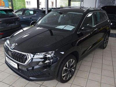 Schwarz Neu 2025 Skoda Karoq Selection SUV | 35.690 € (Fairer Preis)