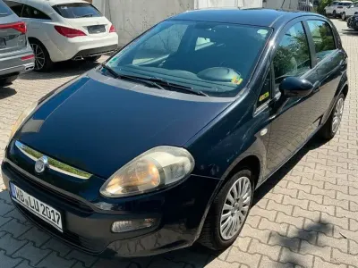 Gebraucht Fiat Punto Evo Dynamic 77 PS (56 kW) 2011 Schwarz Kleinwagen