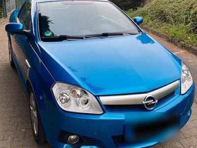 Gebraucht Opel Tigra 90 PS (66 kW) 2004 Blau Cabrio