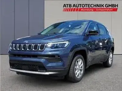 Neu Jeep Compass Altitude 131 PS (96 kW) 2025 Blau SUV