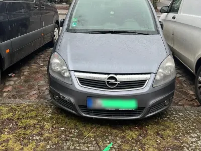 Gebraucht Opel Zafira 125 PS (91 kW) 2007 Grau Van / Kleinbus