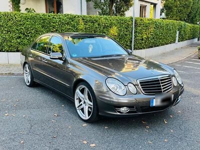 Mercedes E280