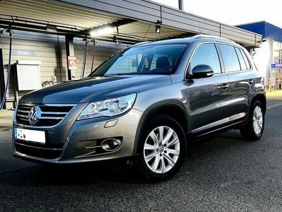 Gebraucht VW Tiguan Sportline 150 PS (110 kW) 2009 Grau SUV