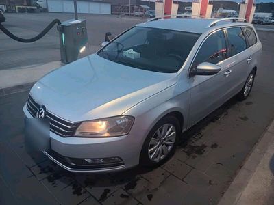 gebraucht VW Passat 1.6 l sehr sparsam