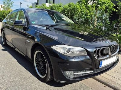 BMW 525