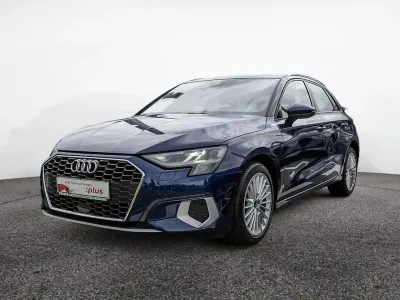 Gebraucht Audi A3 Advanced 150 PS (110 kW) 2022 Blau Limousine