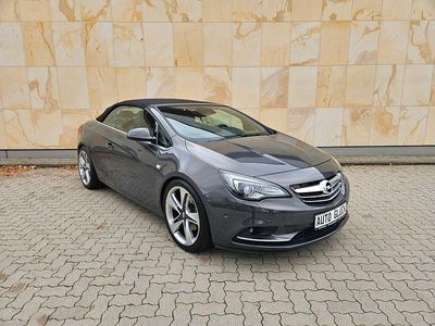 Gebraucht Opel Cascada Innovation 200 PS (147 kW) 2015 Grau Cabrio