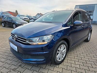 Blau Gebraucht 2019 VW Touran Van / Kleinbus | 17.490 € (Superpreis)