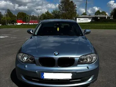 Usata BMW 116 116 CV (85 kW) 2010 Blu Utilitaria