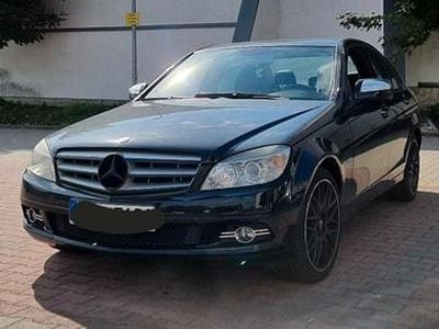 Gebraucht Mercedes C180 Avantgarde 156 PS (114 kW) 2007 Schwarz Limousine
