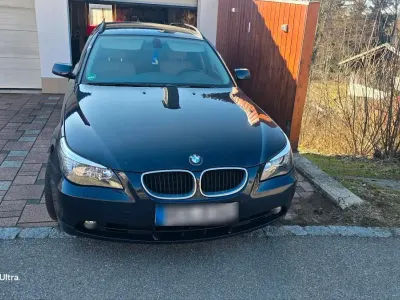 Gebraucht BMW 525 192 PS (141 kW) 2004 Blau Kombi