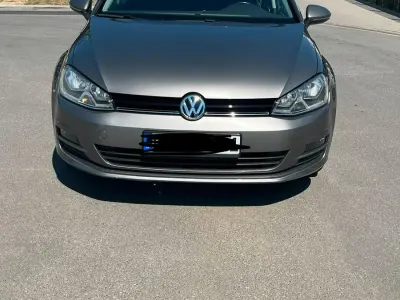 Gebraucht VW Golf VII Trendline 105 PS (77 kW) 2014 Grau Kombi