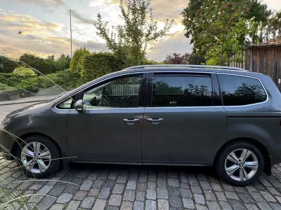 Gebraucht Seat Alhambra 4Drive 184 PS (135 kW) 2018 Grau Van / Kleinbus