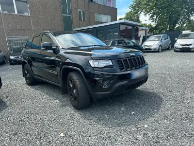 Gebraucht Jeep Grand Cherokee 258 PS (189 kW) 2014 Schwarz SUV