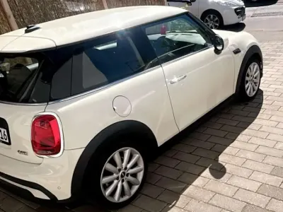 Gebraucht Mini ONE 102 PS (75 kW) 2021 Kleinwagen