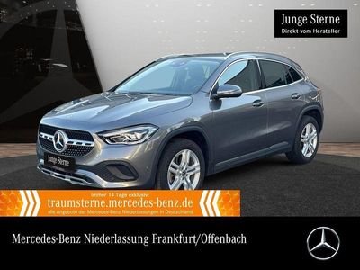 Mercedes GLA220