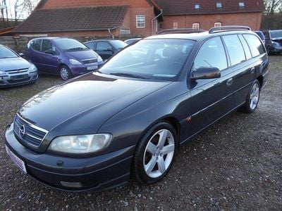 Gebraucht Opel Omega 144 PS (105 kW) 2001 Grau Kombi