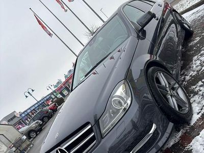 Gebraucht Mercedes C200 Sport 136 PS (100 kW) 2012 Grau Limousine
