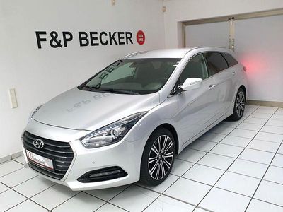 Gebraucht Hyundai i40 Style 141 PS (103 kW) 2017 Silber metallic Kombi