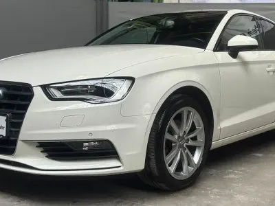 Gebraucht Audi A3 Ambition 150 PS (110 kW) 2015 Weiß Limousine