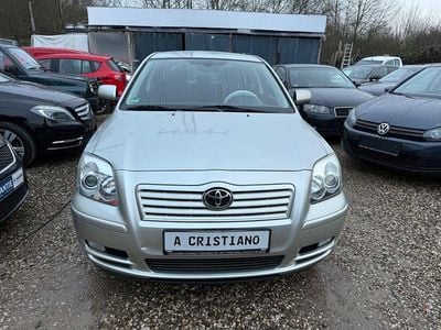 Gebraucht Toyota Avensis Executive 129 PS (94 kW) 2004 Silber Kleinwagen