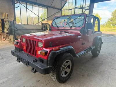 Gebraucht Jeep Wrangler 184 PS (135 kW) 1994 Rot SUV