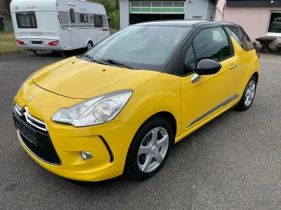 Gebraucht Citroën DS3 Chic 95 PS (69 kW) 2013 Jaune pegase Limousine