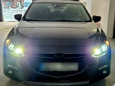 Gebraucht Mazda 3 Sports-Line 120 PS (88 kW) 2014 Grau Limousine