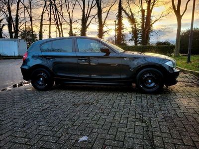 gebraucht BMW 118 i Baureihe 1