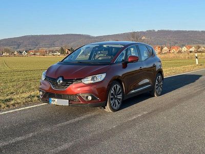 Rot Gebraucht 2018 Renault Scénic IV Business Van / Kleinbus | 15.000 € (Etwas zu teuer)