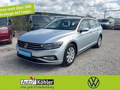 Usata VW Passat 150 CV (110 kW) 2023 Argento Station wagon
