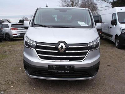 Gebraucht Renault Trafic Life 150 PS (110 kW) 2023 Highland grey Van / Kleinbus