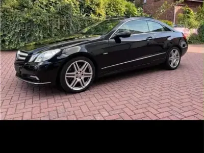 Gebraucht Mercedes E350 231 PS (169 kW) 2009 Schwarz Coupé