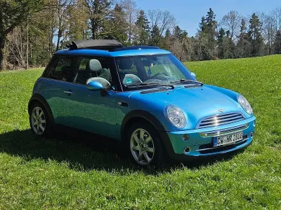 Occasion Mini ONE 90 ch (66 kW) 2005 Bleue Citadine