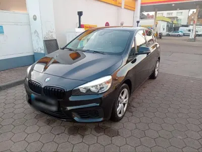 Gebraucht BMW 220 Active Tourer 192 PS (141 kW) 2015 Schwarz Van / Kleinbus
