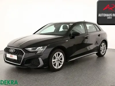 Gebraucht Audi A3 S-Line 116 PS (85 kW) 2022 Schwarz Limousine