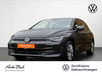 Brugt VW Golf VIII Basis 116 HK (85 kW) 2024 Grå Sedan