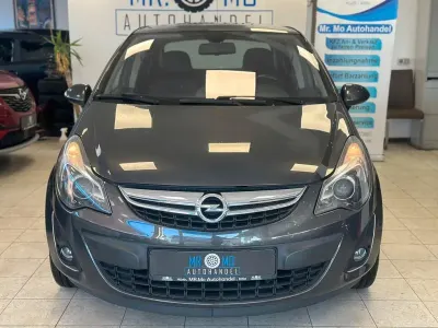 Używany Opel Corsa Innovation 87 KM (63 kW) 2013 Szary Hatchback