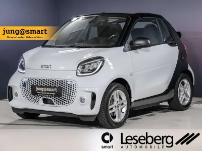 Usata Smart ForTwo Electric Drive Passion 60 kW (82 CV) 2023 Bianco Cabrio