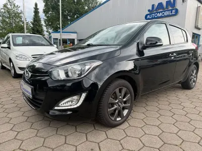 Gebraucht Hyundai i20 GO! 86 PS (63 kW) 2014 Schwarz Kleinwagen